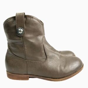 Frye Melissa Button‎ Bootie Size 5 Euro 36 Vegan